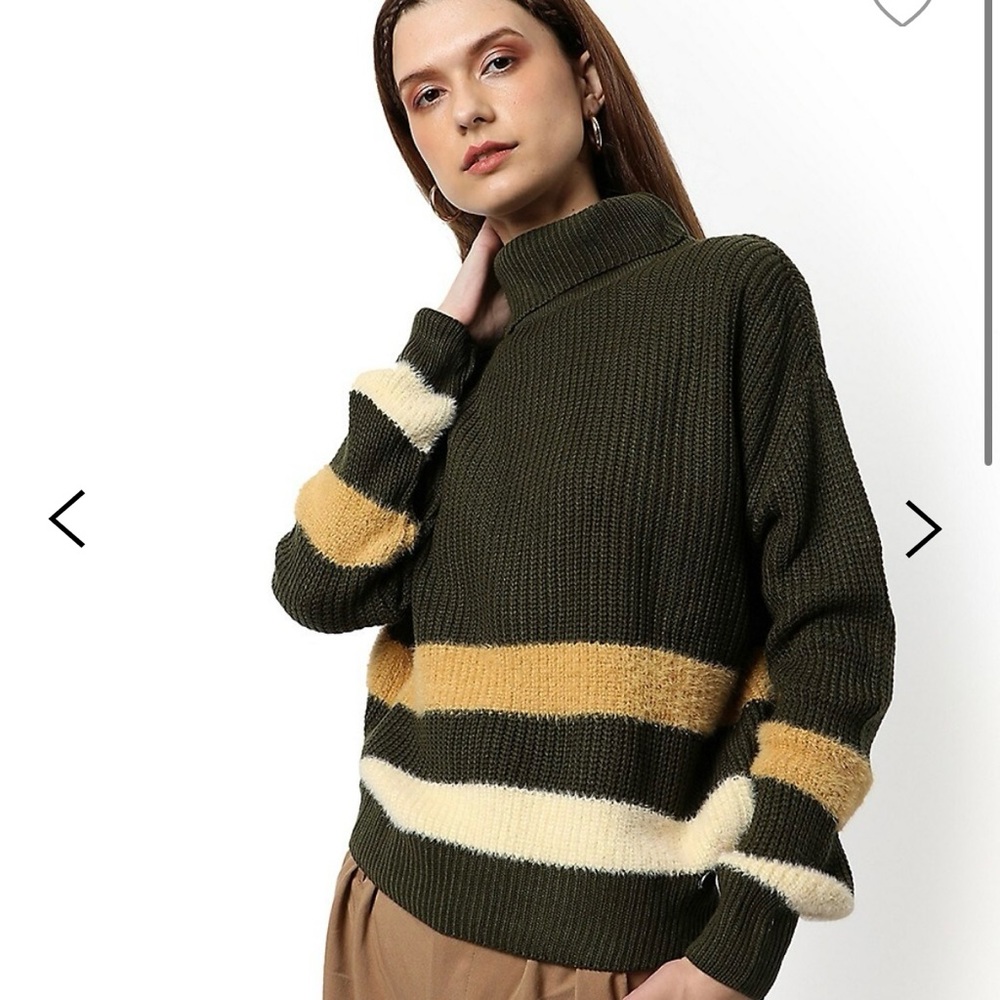 Campus Sutra Turtle Neck Green Gold Sweater Women’s Large